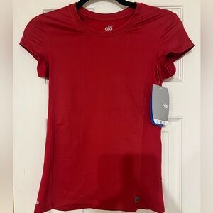 ALO Yoga Red Fitted Cap Sleeve Tee